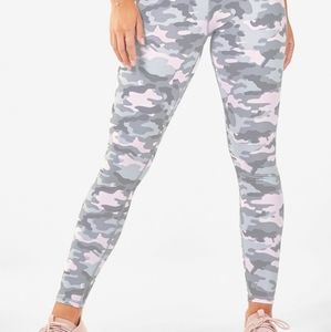 Fabletics opal camo mid-rise  powerhold leggings